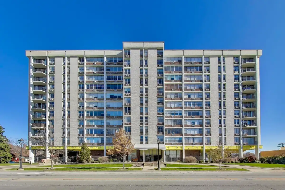 Address Withheld By Seller, Lombard, IL 60148 - Image #1