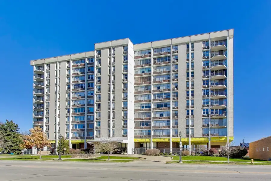 Address Withheld By Seller, Lombard, IL 60148 - Image #2