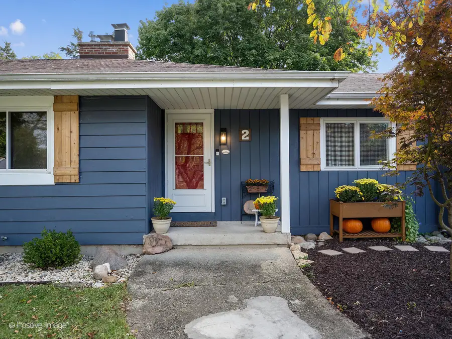 2 Sunset Lane, Algonquin, IL 60102 - Image #2