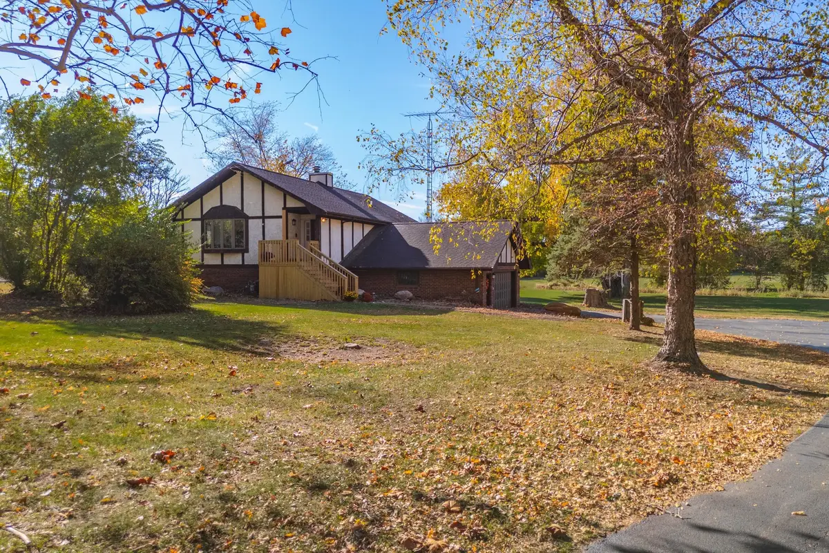 3312 N 1475 East Road, Heyworth, IL 61745 - Image #1