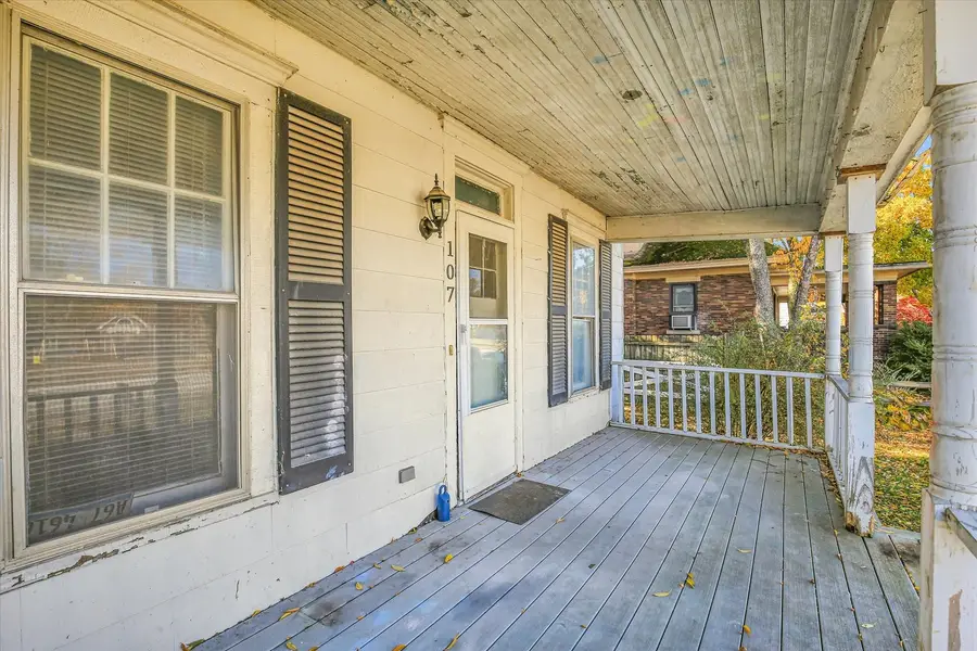 107 W Byron Street, Sidney, IL 61877 - Image #3