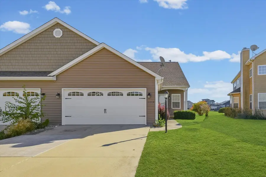 2208 S Cyprus Point #2208, Urbana, IL 61802 - Image #2