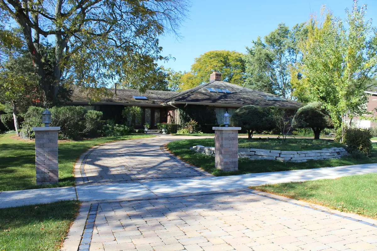 2290 Cedar Court, Northbrook, IL 60062 - Image #1