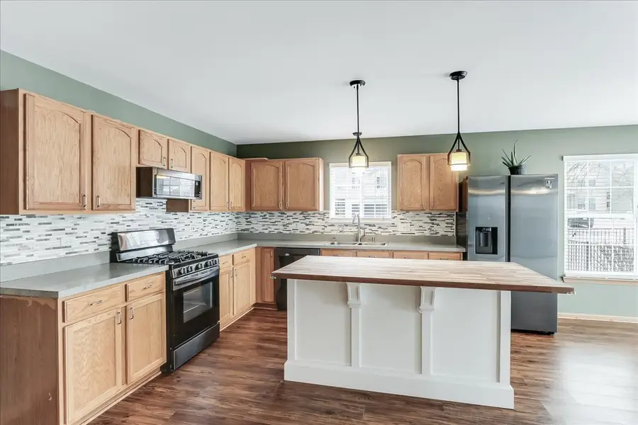 600 Spring Drive, Marengo, IL 60152 - Image #2