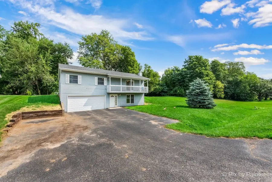 1233 Lakewood Drive, Lake Holiday, IL 60552 - Image #3