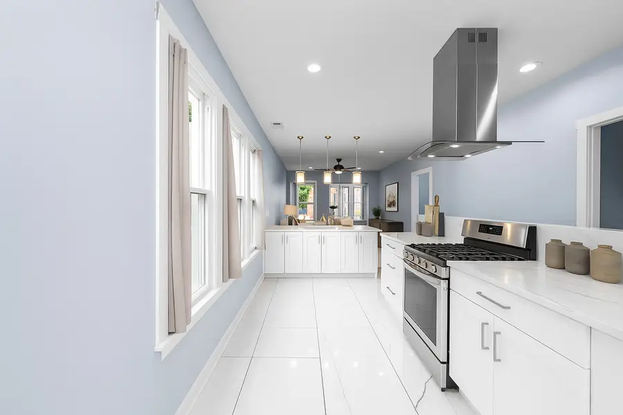 3847 N Spaulding Avenue, Chicago, IL 60618 - Image #3