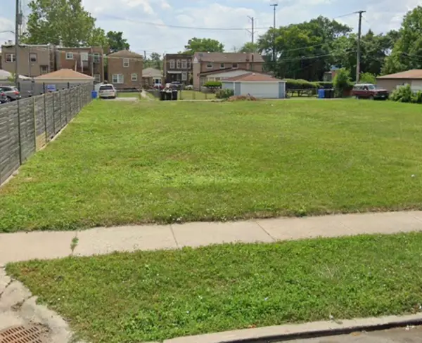 723 E 69th Street, Chicago, IL 60637