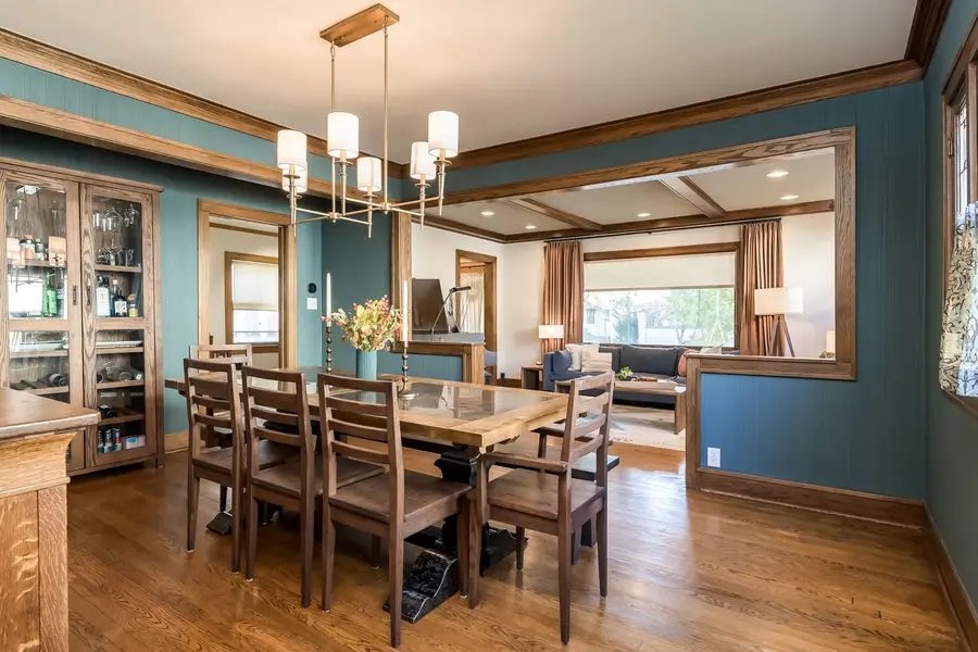 806 N Grove Avenue, Oak Park, IL 60302 - Image #2