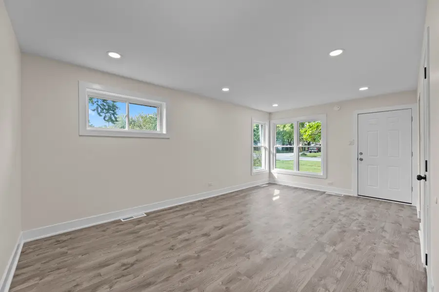 17157 Chicago Avenue, Lansing, IL 60438 - Image #2