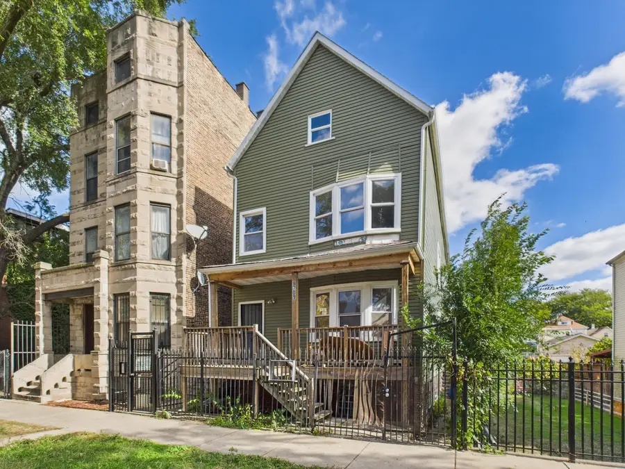 8709 S Escanaba Avenue, Chicago, IL 60617 - Image #2