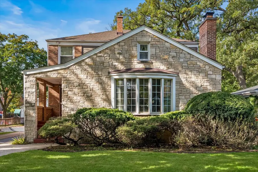 18 Gale Avenue, River Forest, IL 60305 - Image #2