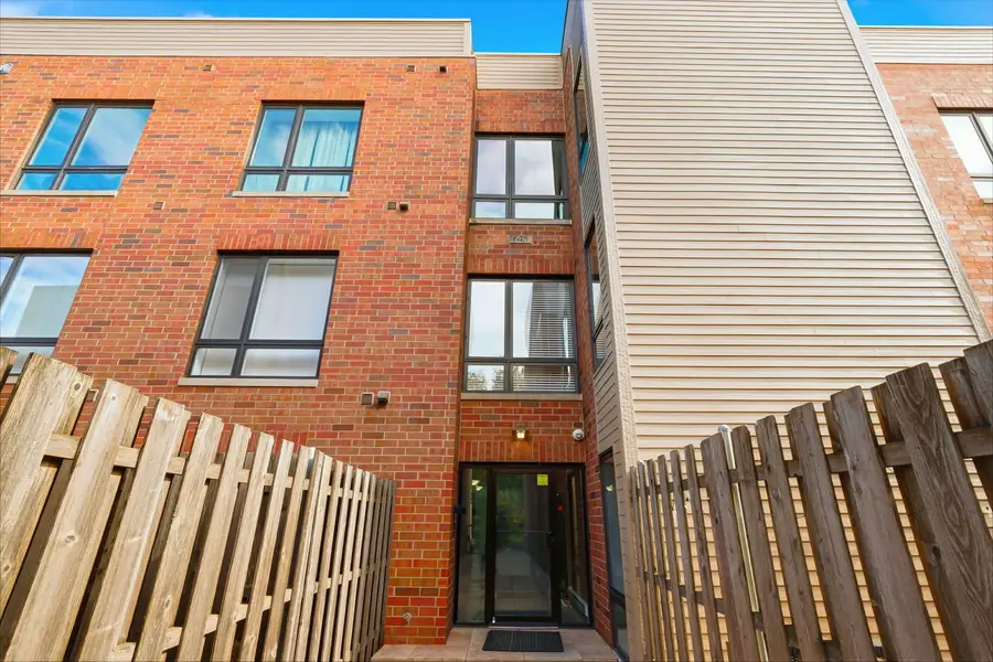 645 Custer Avenue #103, Evanston, IL 60202 - Image #3