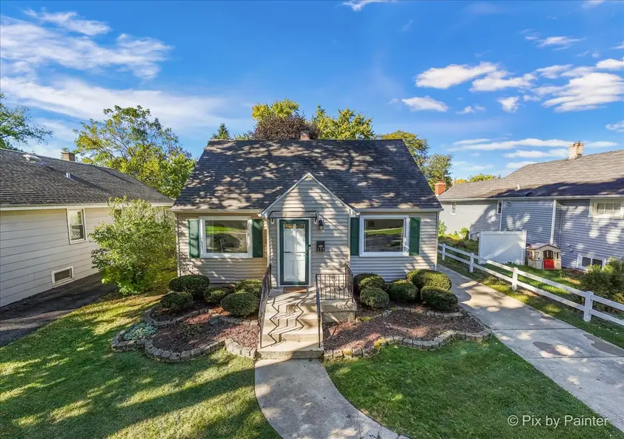 132 N Elroy Avenue, Bartlett, IL 60103 - Image #2