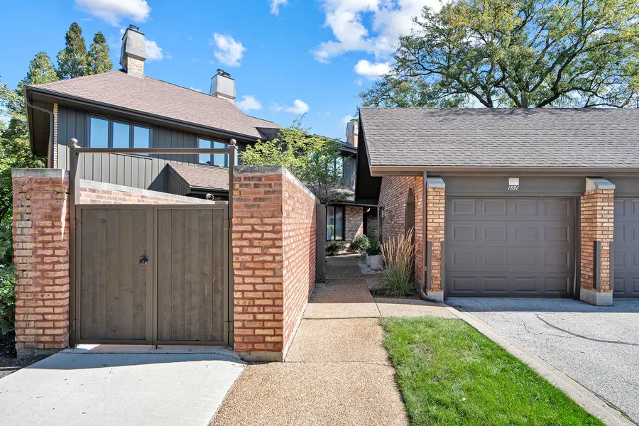 1891 Mission Hills Lane, Northbrook, IL 60062 - Image #3
