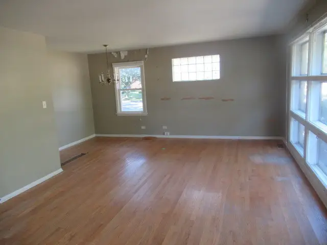 245 Nora Avenue, Glenview, IL 60025 - Image #2