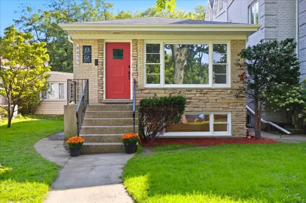 8655 Harms Road, Skokie, IL 60077