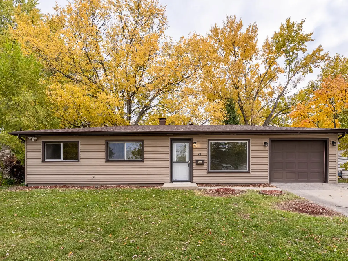 418 Tanglewood Drive, Streamwood, IL 60107 - Image #1