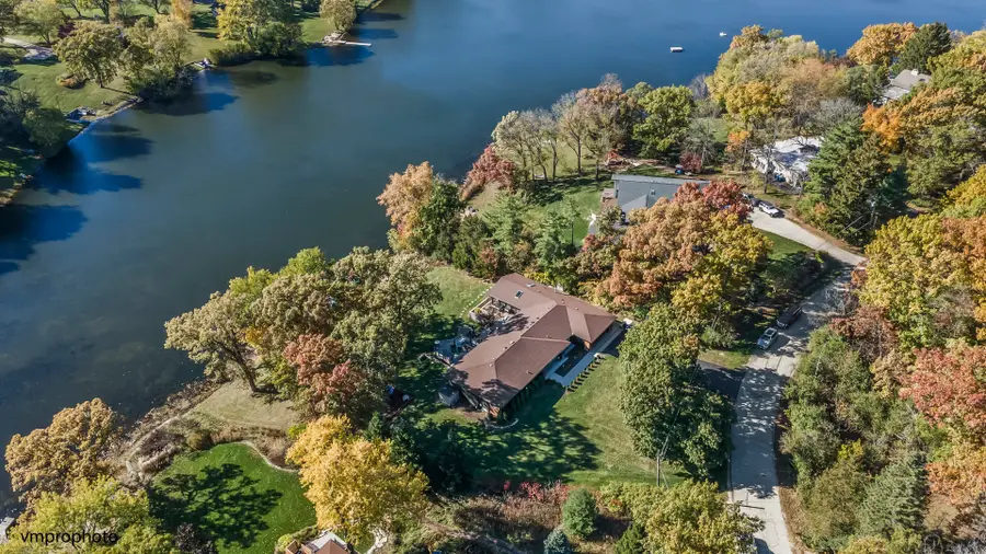 Address Withheld By Seller, Barrington, IL 60010 - Image #2