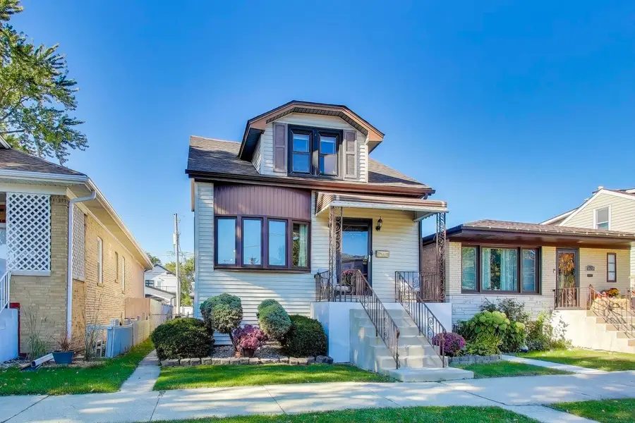 3636 N Olcott Avenue, Chicago, IL 60634 - Image #2