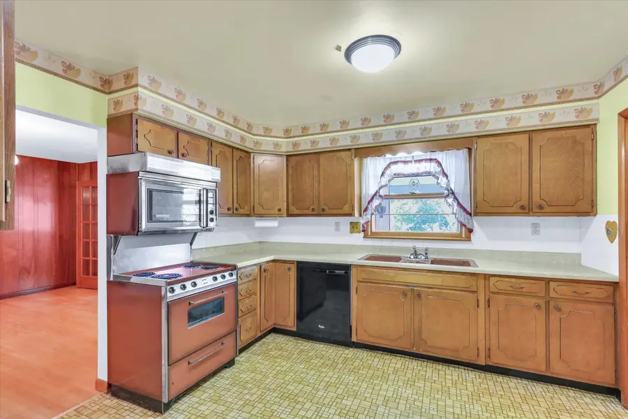 2011 Prairie View Drive, Urbana, IL 61802 - Image #3