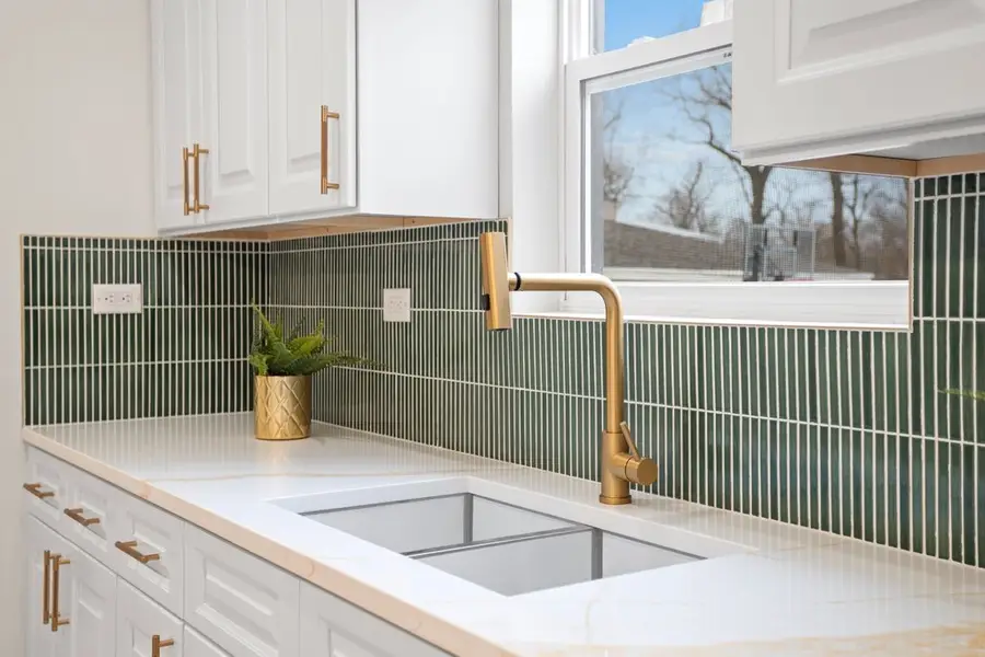 308 Schwab Street, Thornton, IL 60476 - Image #3