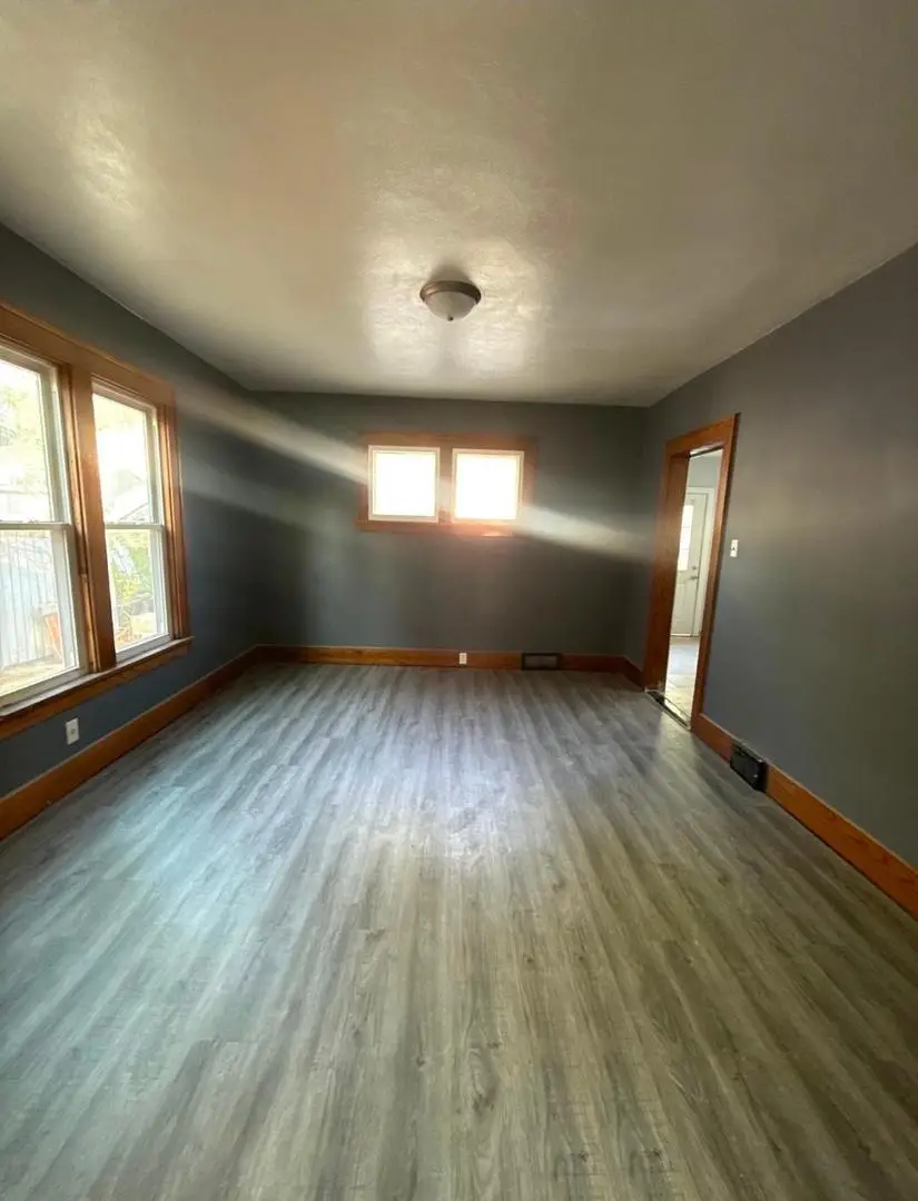 1218 S State Avenue, Freeport, IL 61032 - #3