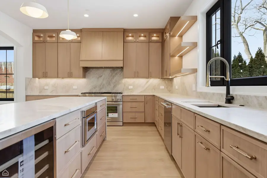 1100 Lois Avenue, Park Ridge, IL 60068 - Image #3