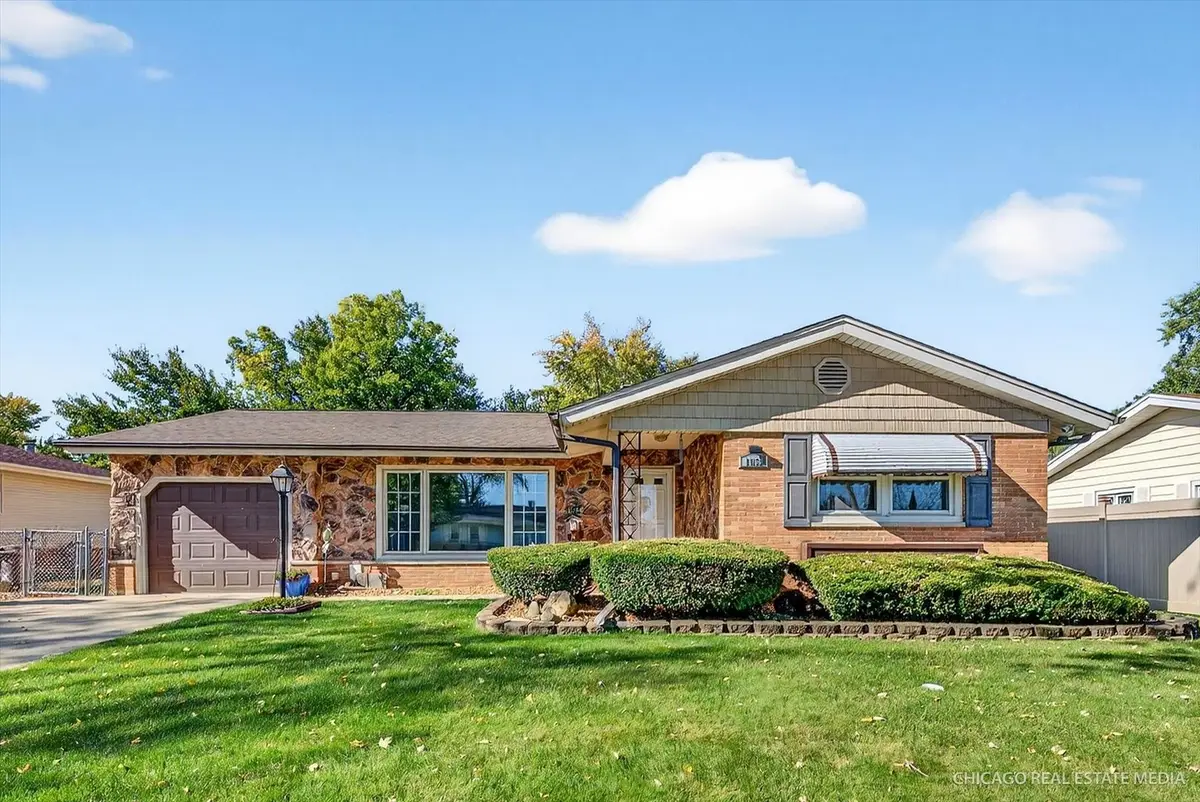 1052 Maple Lane, Elk Grove Village, IL 60007 - Image #1