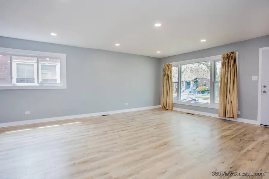 9015 S Carpenter Street, Chicago, IL 60620 - Image #3