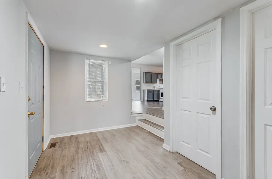 310 W Oak Street, Coal City, IL 60416 - Image #3