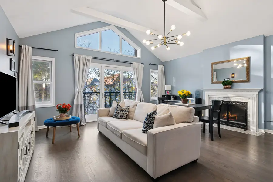 Address Withheld By Seller, Chicago, IL 60657 - Image #2