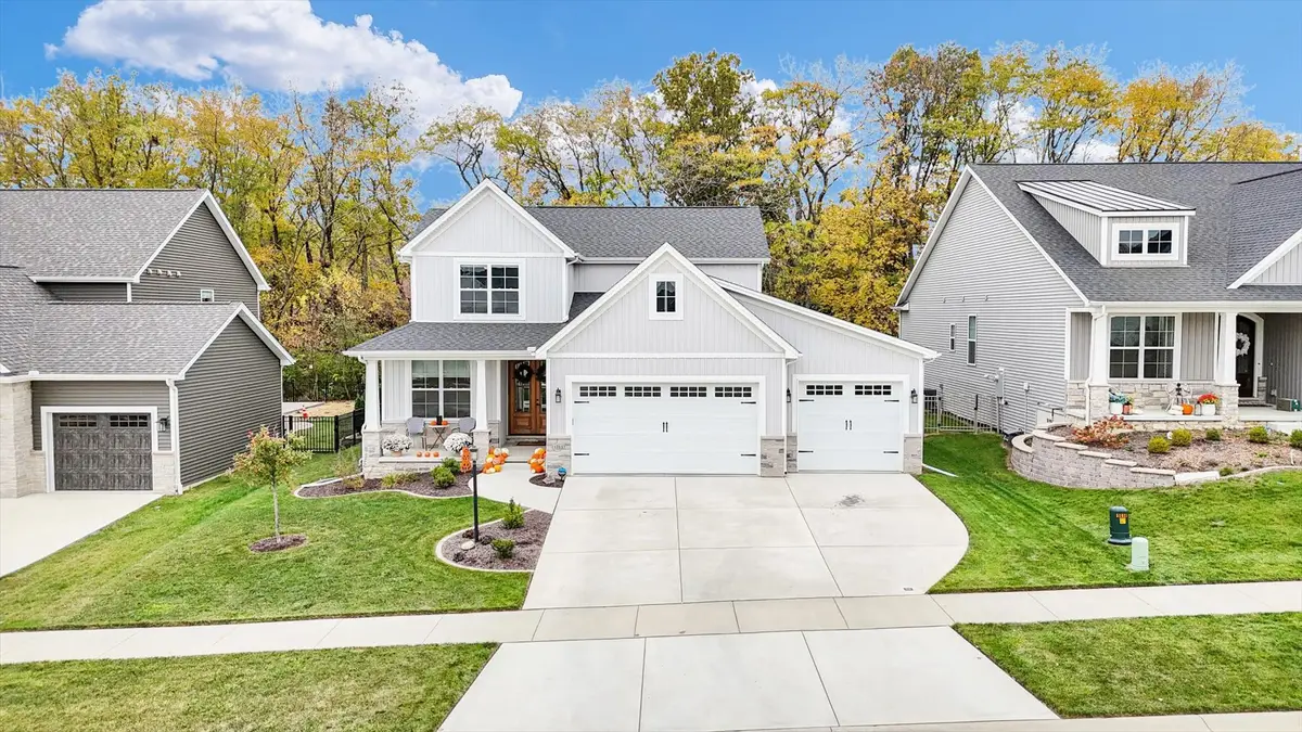 1311 Ravenwood Drive, Mahomet, IL 61853 - Image #1