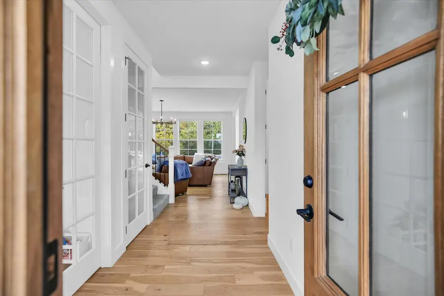 1311 Ravenwood Drive, Mahomet, IL 61853 - Image #3