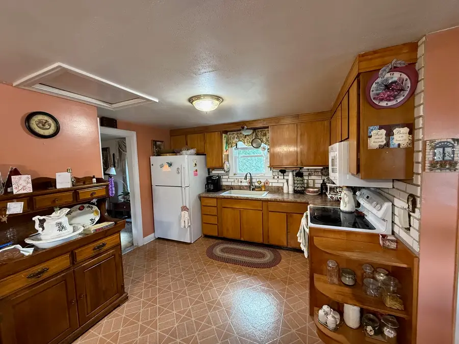 Address Withheld By Seller, Wadsworth, IL 60083 - Image #3