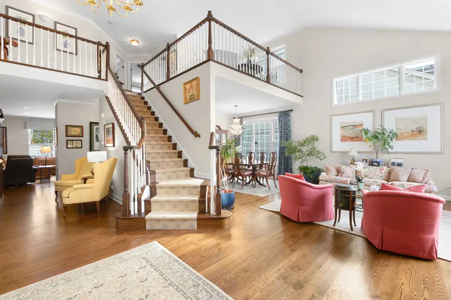 2809 Meadowview Court, Glenview, IL 60026 - Image #3