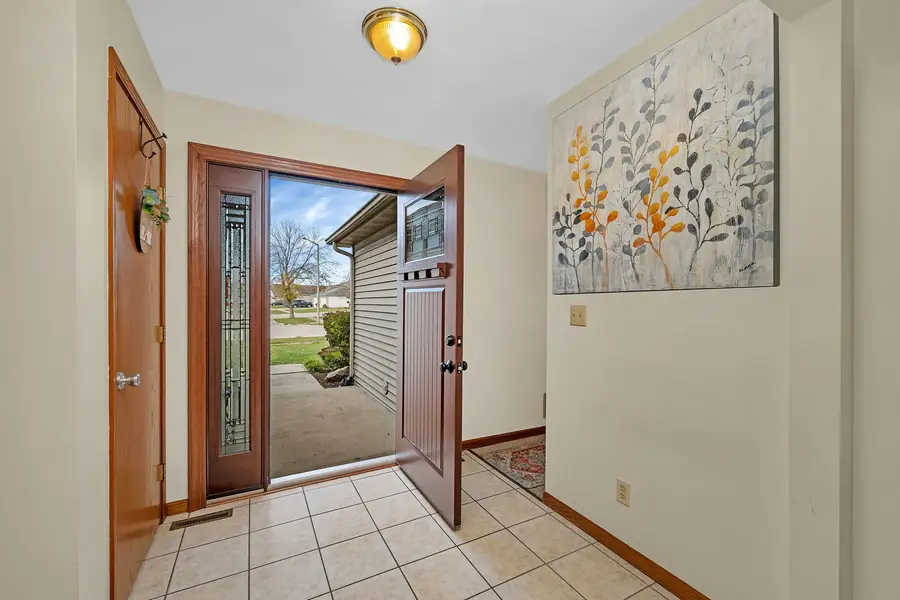 1665 Schubert Drive, Morris, IL 60450 - Image #3