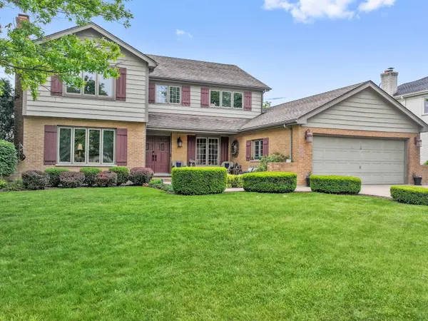 2s658 Avenue Vendome, Oak Brook, IL 60523