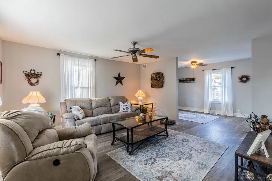 210 W 1st Street, Wyanet, IL 61379 - Image #3