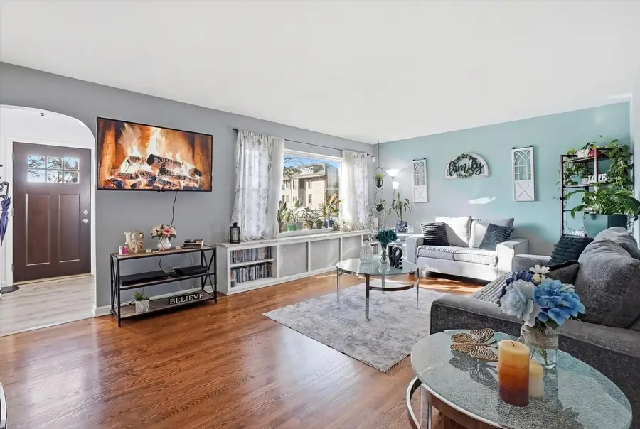 4039 Prairie Avenue, Schiller Park, IL 60176 - #3