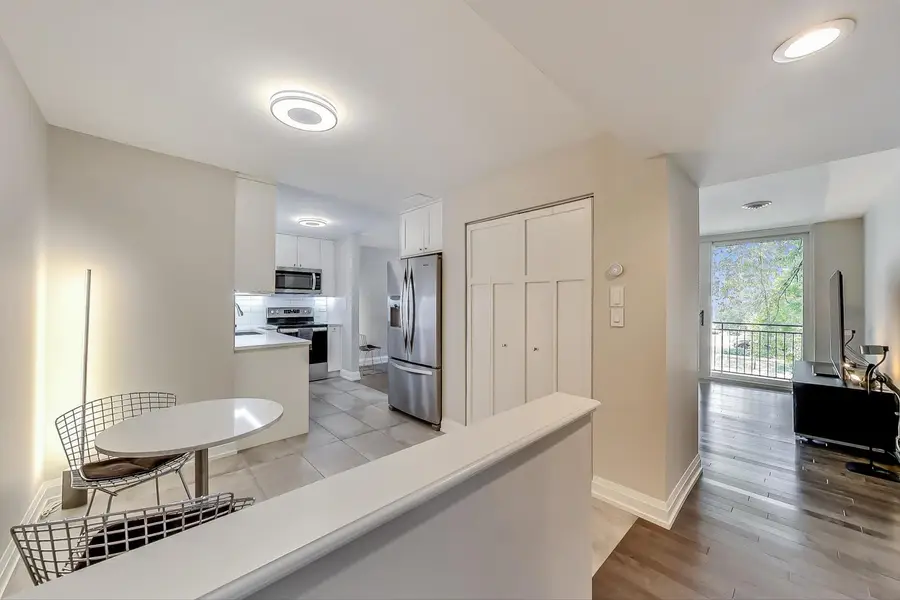 424 Park Avenue #205, River Forest, IL 60305 - Image #3