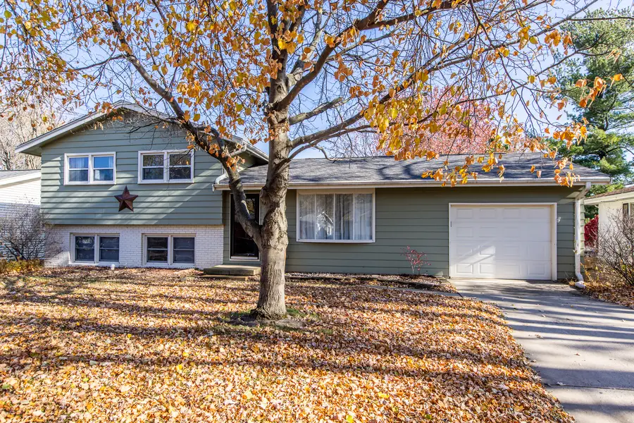 Address Withheld By Seller, Bloomington, IL 61704 - Image #2