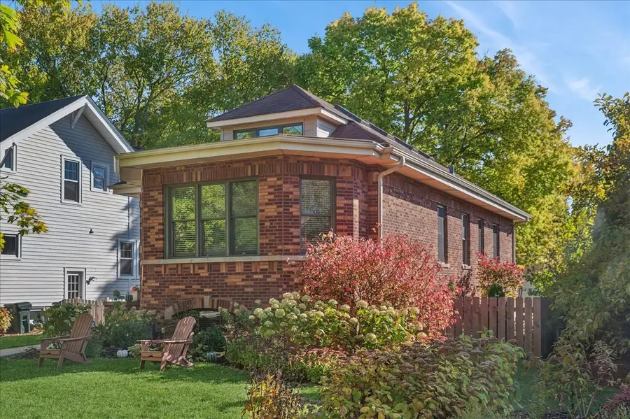 2137 Glenview Road, Glenview, IL 60025 - Image #2