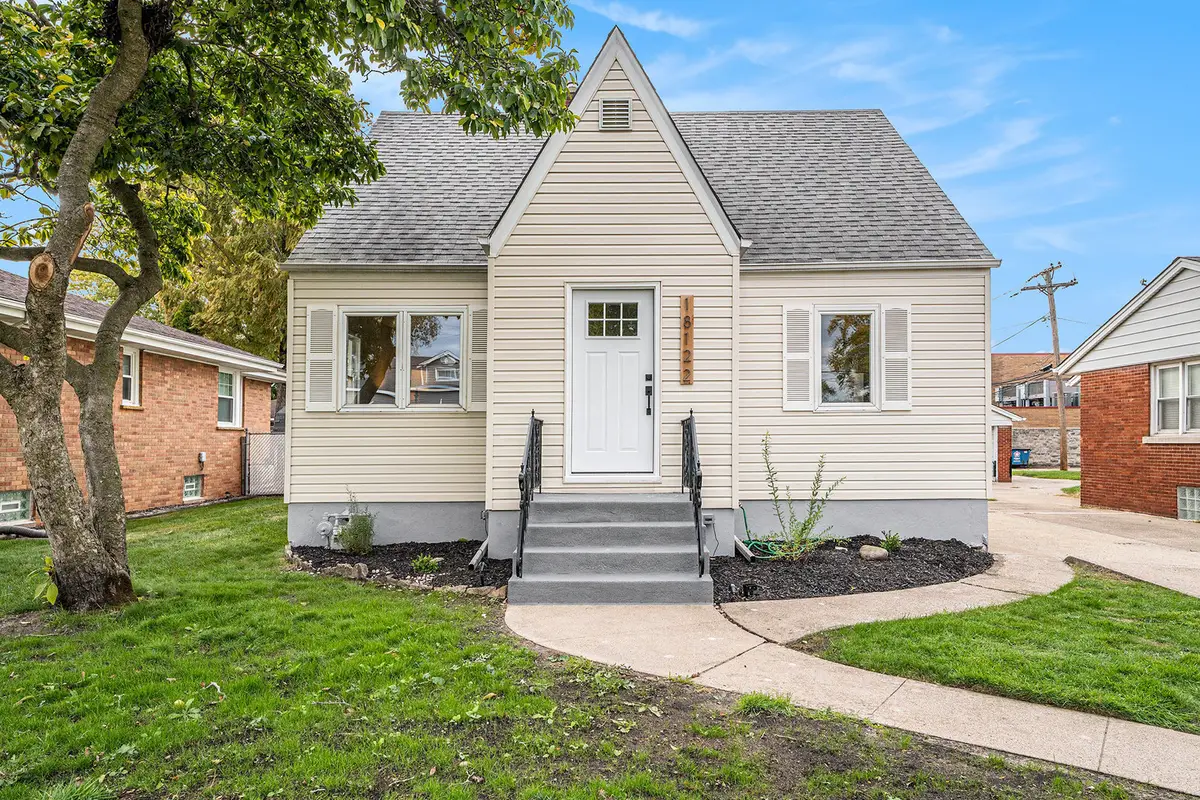 18122 Wentworth Avenue, Lansing, IL 60438 - Image #1