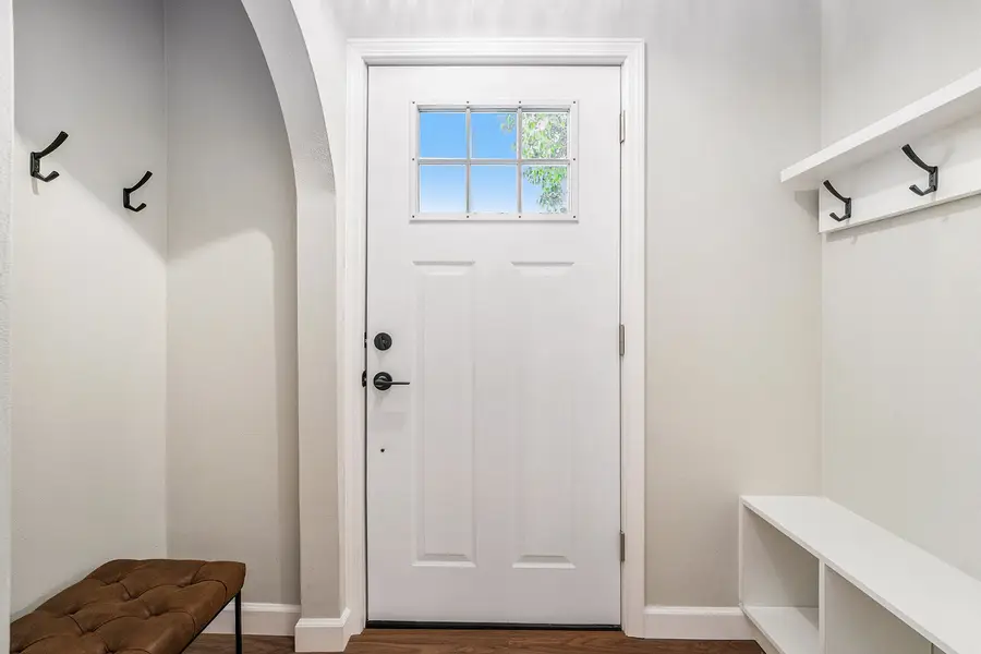 18122 Wentworth Avenue, Lansing, IL 60438 - Image #3