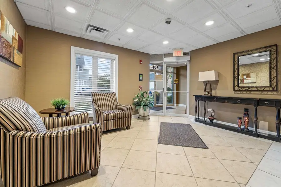 501 Alles Street #302a, Des Plaines, IL 60016 - Image #3