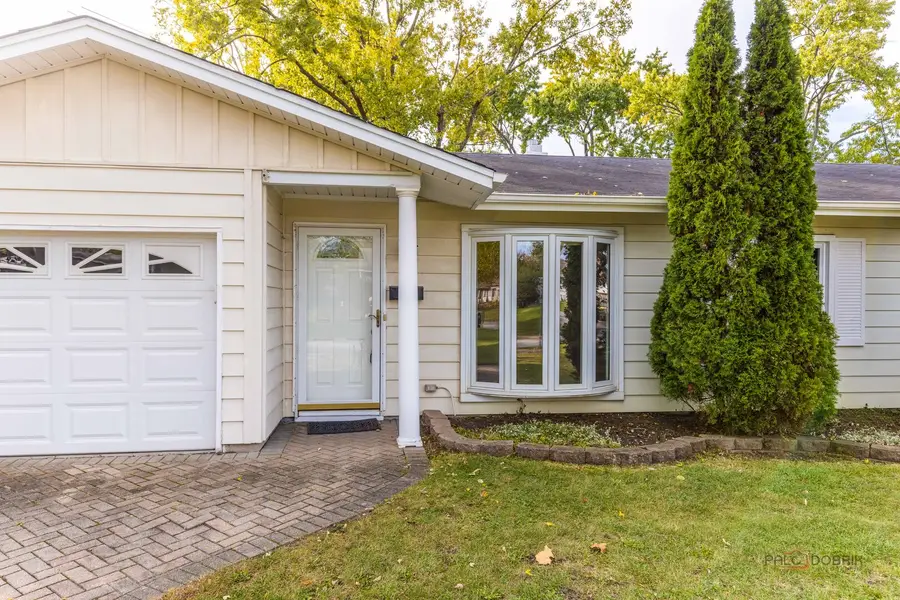 533 Cherry Lane, Glenview, IL 60025 - Image #3