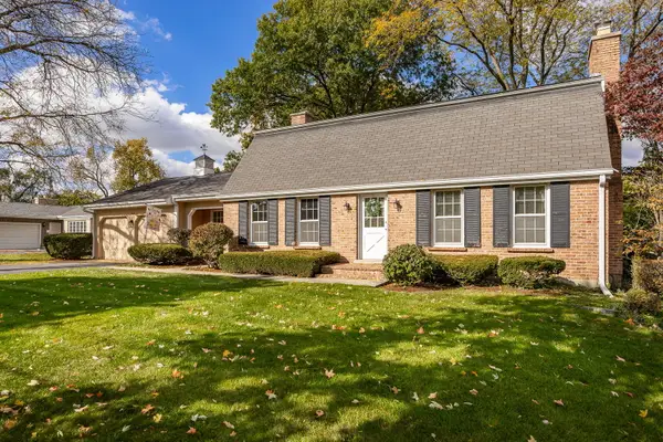 462 Fairview Avenue, Glen Ellyn, IL 60137