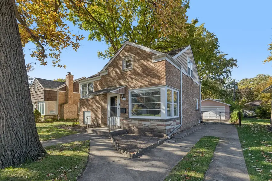 8846 Austin Avenue, Morton Grove, IL 60053 - Image #2