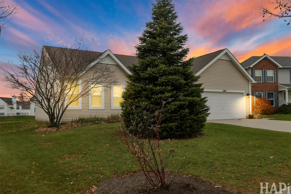 10967 Braemar Parkway, Huntley, IL 60142 - Image #1