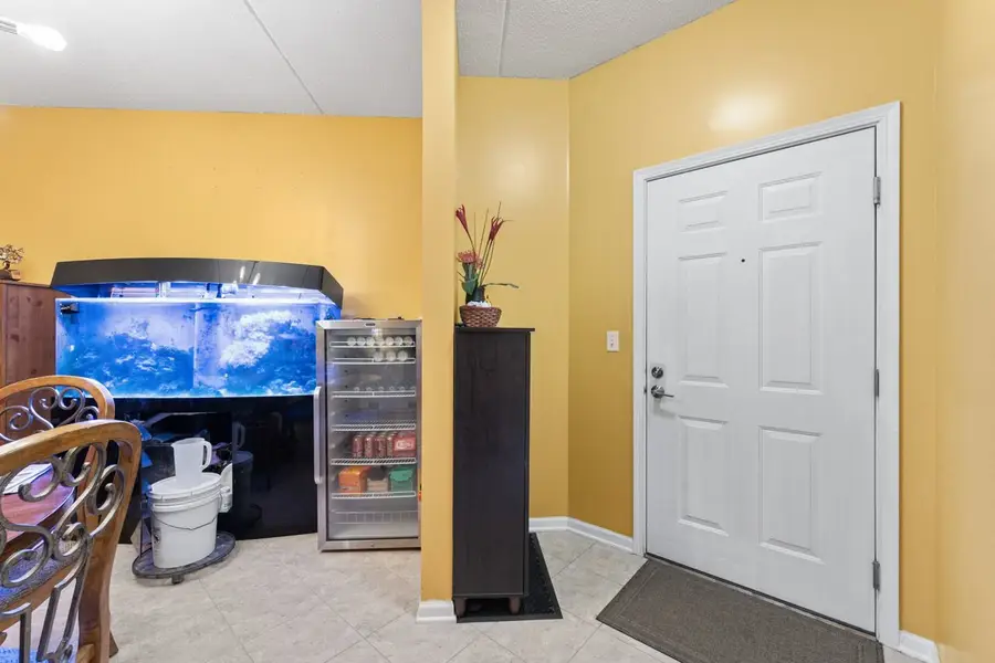 511 Prestwick Lane #302, Wheeling, IL 60090 - Image #3